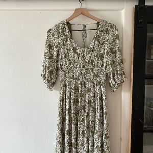 Lulu’s floral maxi dress